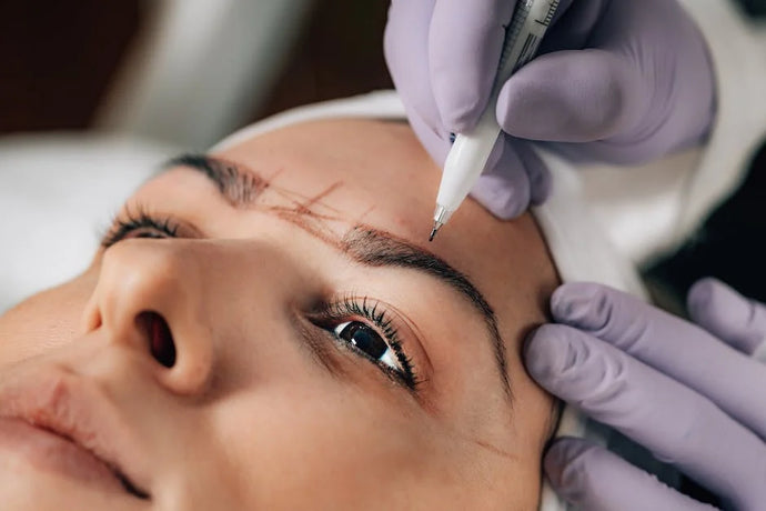 Brow Lamination 101: Achieving Perfectly Groomed Brows